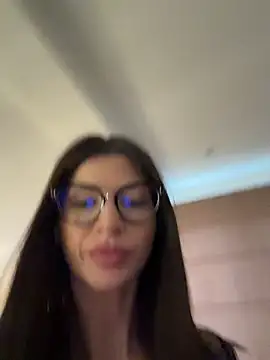 sweetndcrazy online show from March 2026 07:04:02 AM