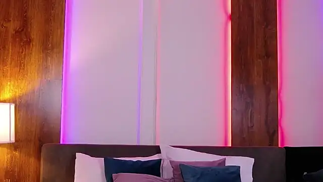 SkylerSpark online show from November 2025 08:46:02 PM