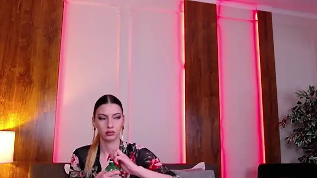 SkylerSpark online show from February 2026 08:07:01 PM