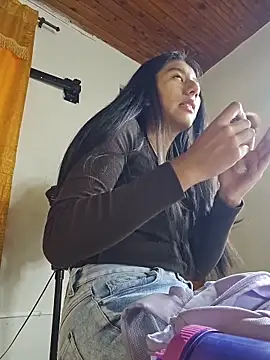 CarlaAlvez online show from March 2026 01:46:01 PM