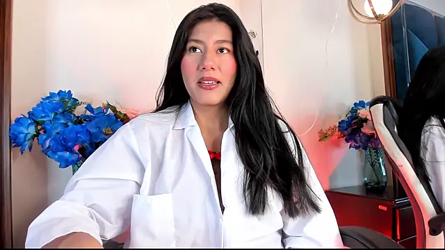 Snapshot of CarlaAlvez chatting on December 2025 01:50:01 PM CarlaAlvez online show from December 2025 01:50:01 PM