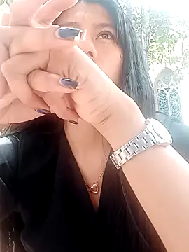CarlaAlvez online show from September 2025 04:36:01 PM