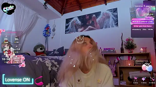 cuteweed420 online show from March 2026 10:32:01 PM