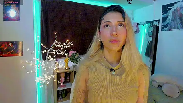 cuteweed420 online show from June 2026 10:14:01 PM