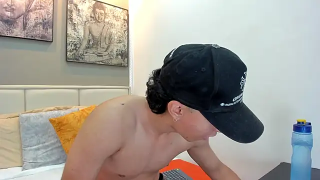 ricky backus online show from December 2025 04:38:01 PM