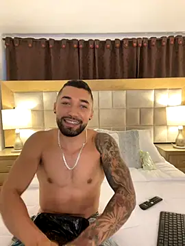 Sweet and caramel online show from November 2025 11:05:02 PM