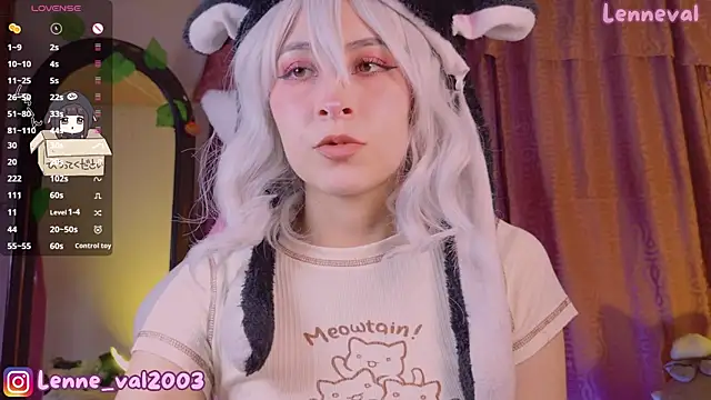 Lenneval1 online show from November 2025 03:10:02 AM