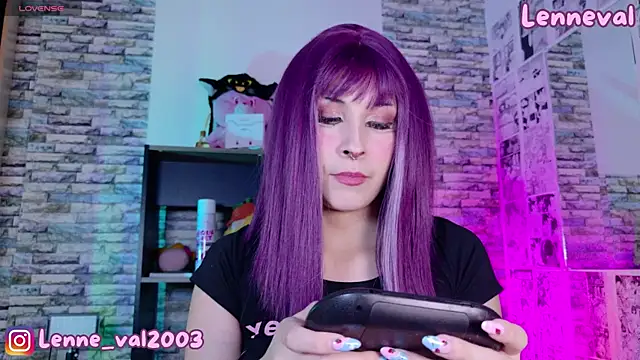 Snapshot of Lenneval1 chatting on July 2026 03:37:01 AM Lenneval1 online show from July 2026 03:37:01 AM