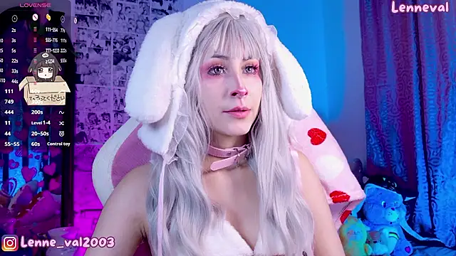 Lenneval1 online show from February 2026 04:09:02 AM