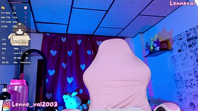 Lenneval1 online show from May 2026 04:03:01 AM