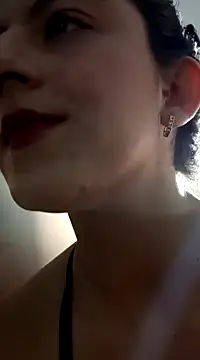 Snapshot of LoveElectra chatting on January 2025 05:37:02 PM LoveElectra online show from January 2025 05:37:02 PM