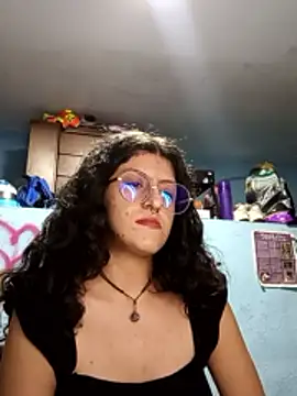 LoveElectra online show from April 2026 12:45:01 AM