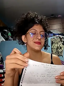 Snapshot of LoveElectra chatting on November 2025 09:30:02 PM LoveElectra online show from November 2025 09:30:02 PM