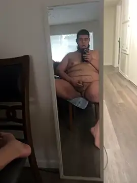 Snapshot of daddymaniaco69 chatting on February 2025 12:35:01 AM daddymaniaco69 online show from February 2025 12:35:01 AM