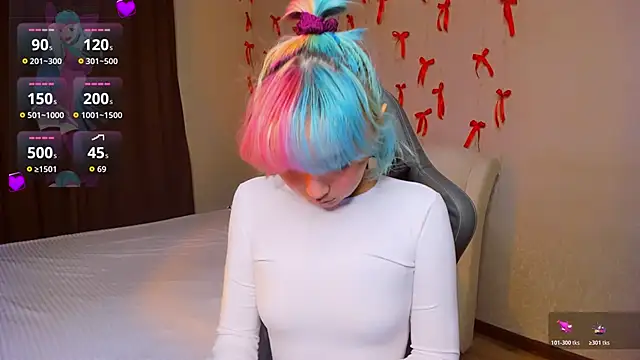 Milla Aheo online show from March 2026 01:00:02 PM