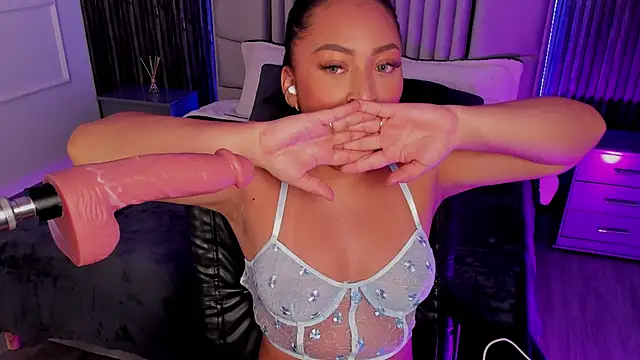 Lillyortiz online show from March 2025 12:20:01 AM