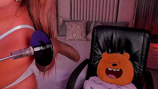 Lillyortiz online show from February 2026 08:49:02 PM