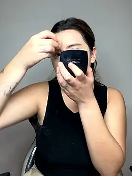 Snapshot of SaraBraun_ chatting on January 2026 06:22:02 PM SaraBraun online show from January 2026 06:22:02 PM