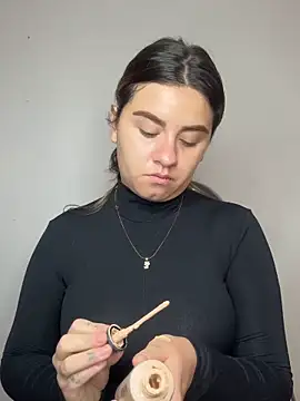 SaraBraun  online show from April 2026 05:41:01 PM