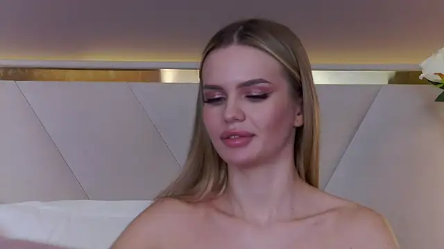 KristinaMaers online show from February 2025 12:08:01 AM