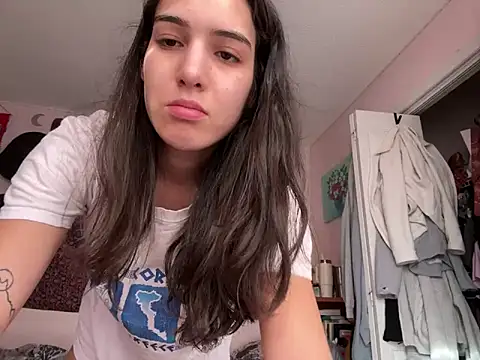 naughtynadia0502 online show from February 2025 08:36:01 PM