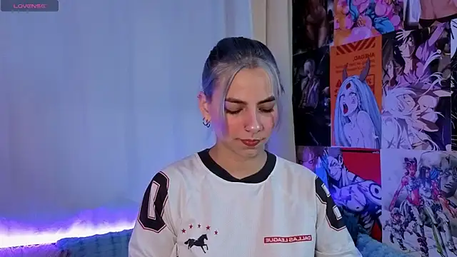 ArtemisaBlake online show from April 2026 04:30:02 AM