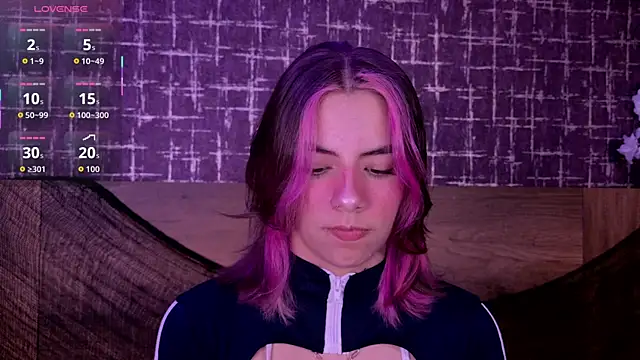 ArtemisaBlake online show from October 2025 04:37:01 PM