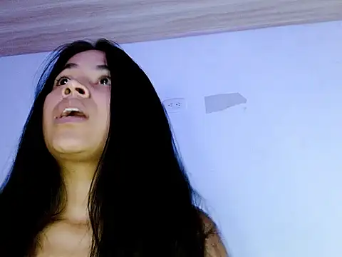 Snapshot of brihanna_lena chatting on March 2026 06:32:02 AM brihanna lena online show from March 2026 06:32:02 AM