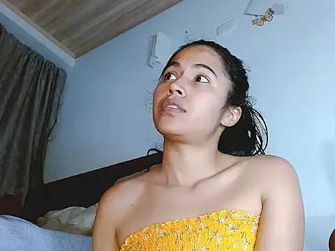 brihanna lena online show from June 2026 05:26:02 AM