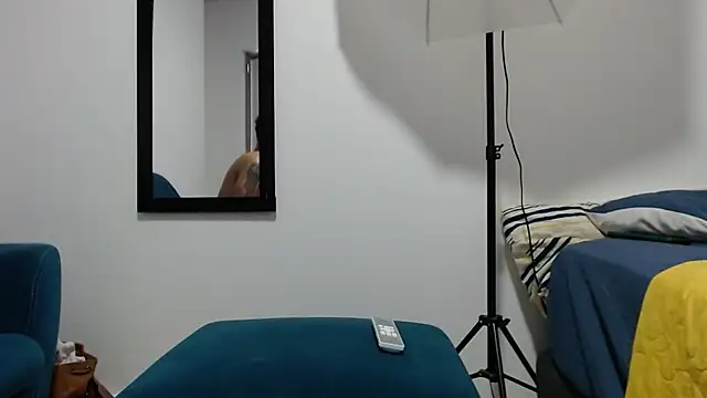 Snapshot of dream_fulfilled chatting on February 2025 12:23:02 PM dream fulfilled online show from February 2025 12:23:02 PM