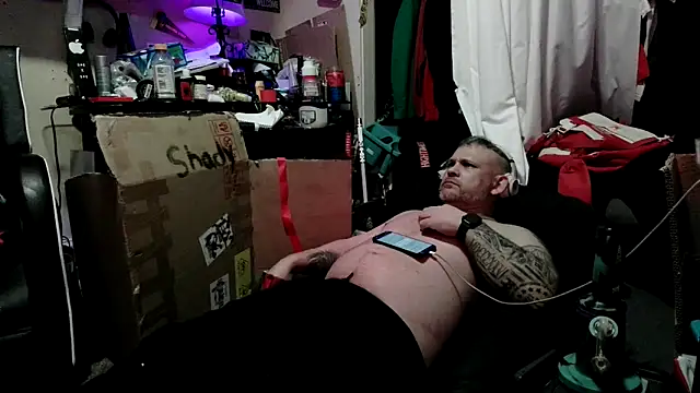 TwoFarty240 online show from April 2026 04:36:01 AM