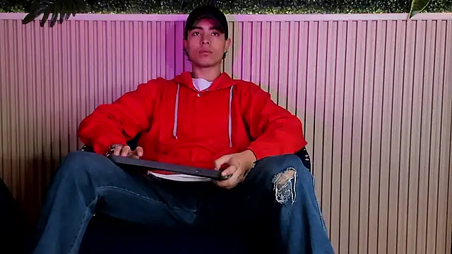 JoshRashfordd online show from September 2025 12:23:01 PM