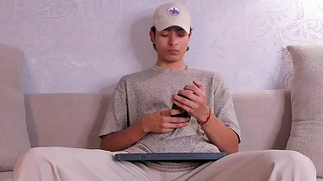 JoshRashfordd online show from October 2025 09:50:02 PM