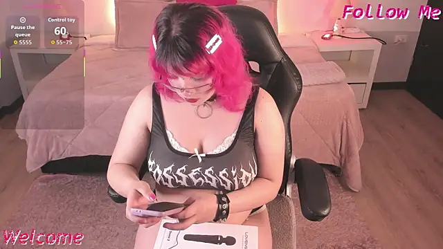 lady noize online show from September 2025 07:40:02 PM