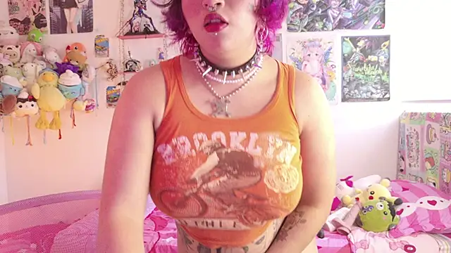 Snapshot of lady_noize chatting on June 2026 10:21:02 PM lady noize online show from June 2026 10:21:02 PM