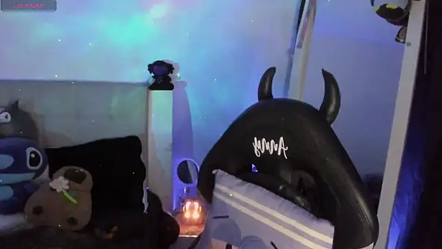 Any Roussee online show from November 2025 03:28:02 AM