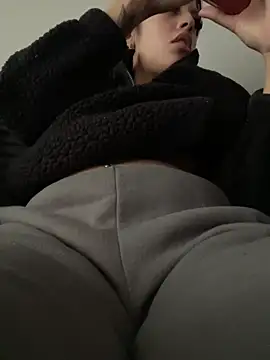 Sexyteengabi online show from April 2026 07:15:02 PM