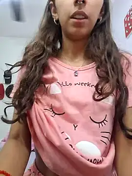 Snapshot of Jazmin-Cerezita chatting on January 2025 11:24:01 PM Jazmin-Cerezita online show from January 2025 11:24:01 PM