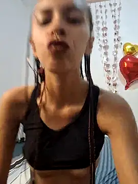 Snapshot of Jazmin-Cerezita chatting on February 2025 12:37:02 AM Jazmin-Cerezita online show from February 2025 12:37:02 AM