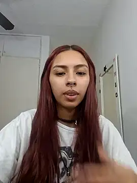 Snapshot of Jazmin-Cerezita chatting on October 2025 10:53:01 PM Jazmin-Cerezita online show from October 2025 10:53:01 PM