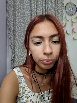 Snapshot of Jazmin-Cerezita chatting on November 2025 02:01:01 AM Jazmin-Cerezita online show from November 2025 02:01:01 AM