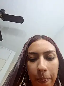 Snapshot of Jazmin-Cerezita chatting on October 2025 08:09:02 PM Jazmin-Cerezita online show from October 2025 08:09:02 PM