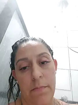 baixinhaloira online show from December 2024 02:30:02 AM