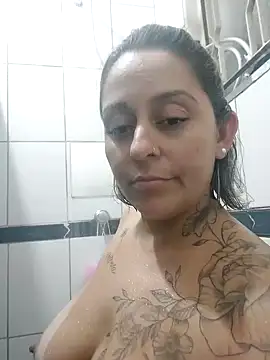 baixinhaloira online show from December 2024 04:56:02 AM