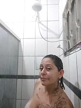 baixinhaloira online show from November 2025 03:09:02 AM