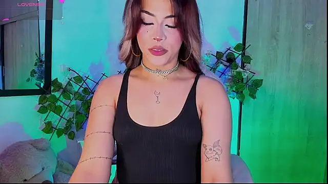 Samuel Hilton online show from April 2026 01:12:02 AM