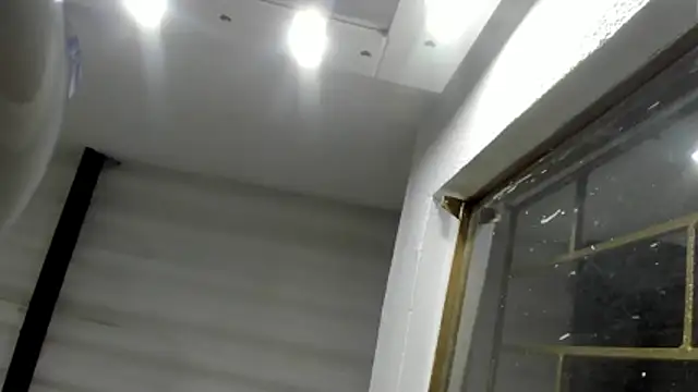 samy riverss online show from February 2026 12:10:02 AM