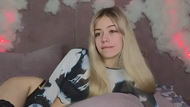 STELLA RICH online show from February 2025 03:56:01 AM