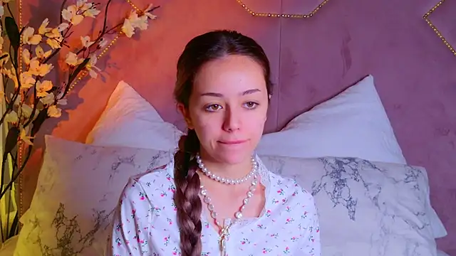 STELLA RICH online show from October 2025 09:15:01 PM