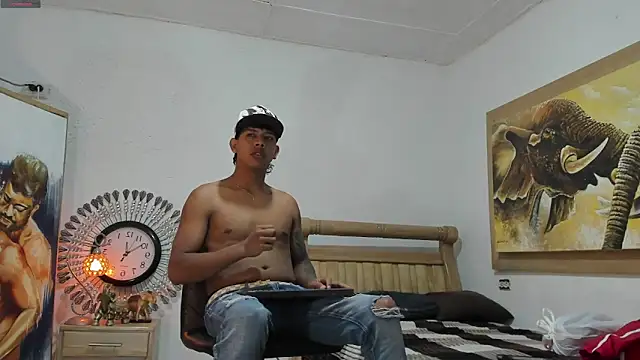 mr stiven  online show from May 2026 07:25:01 AM